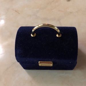 Antic mystery box open and be surprise